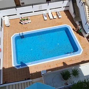 https://garajonay-ii-los-cristianos.in-canary-islands.com